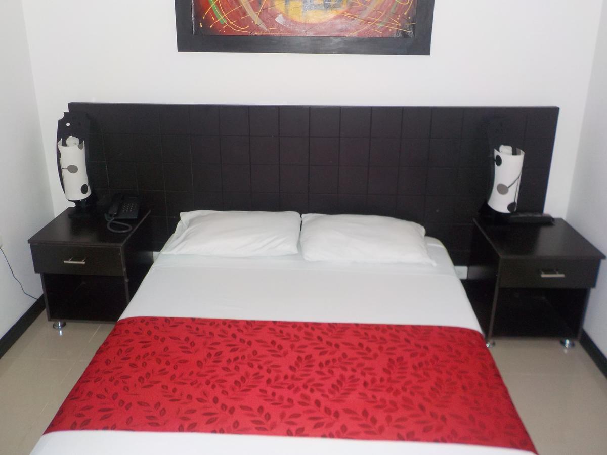 Hotel El Jardin Cafetero Armenia מראה חיצוני תמונה
